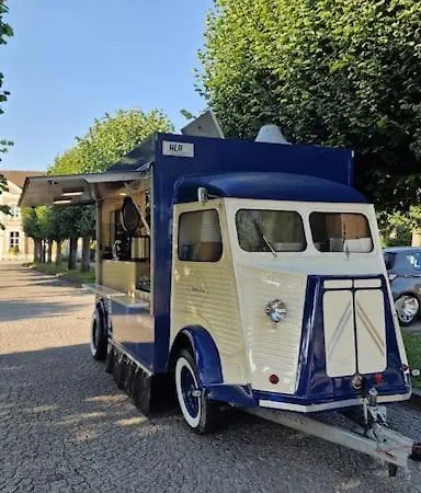 Holiday home Maison 15 Minutes De Le Refuge Des Contes Mareuil-les-Meaux