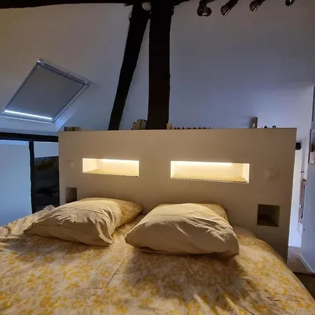 Maison 15 Minutes De Le Refuge Des Contes Holiday home *